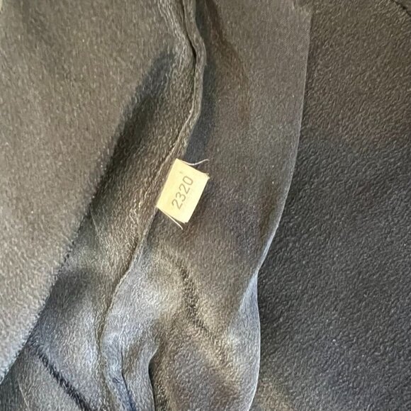 August Max Woman  100% Silk  Black  Button up  Blouse  Size 14W - Picture 7 of 12